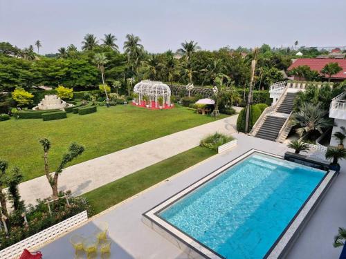 Nakhon Chai Si House | casapapa homeandspace