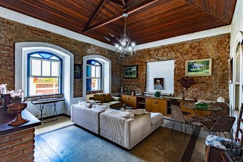 Iguape House | Casarão colonial