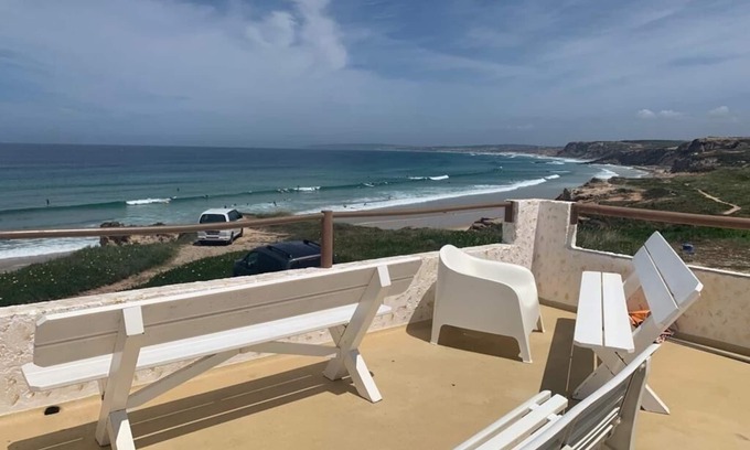 Baleal House | Casas no Baleal Junto à Praia com Terraço Vista mar