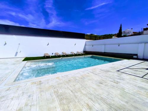 Guevejar Ski Chalet | Casas rurales Medina-Las Eras