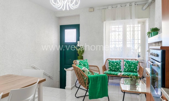 Desenzano del Garda House | CASETTA LUCIA - ancient central house