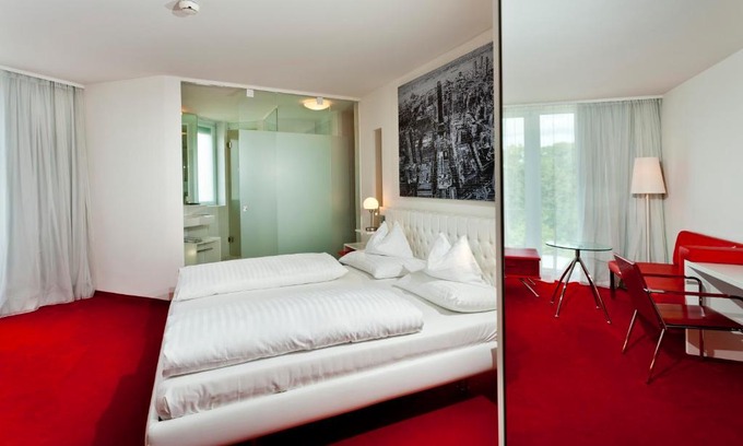 Velden am Worther See Hotel | Casinohotel Velden