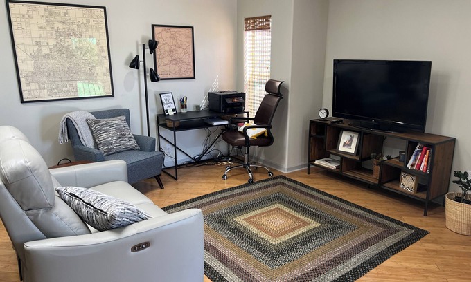 Pinnacle Peak House | Casita Tranquilla: a desert hideaway in beautiful Cave Creek