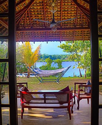 Thalaramba Hotel | Casna Mirissa