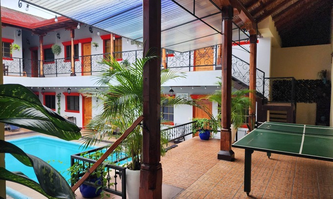 Granada Hotel | Casona Macondo