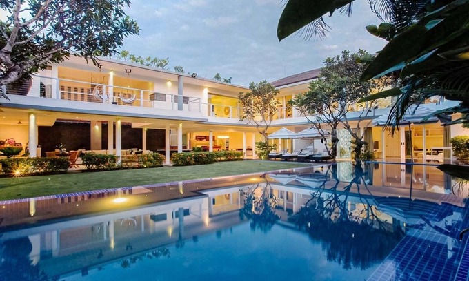 Jimbaran Bay Villa | CassaMia Bali, Luxury 5 Bedroom Villa in Jimbaran Bay