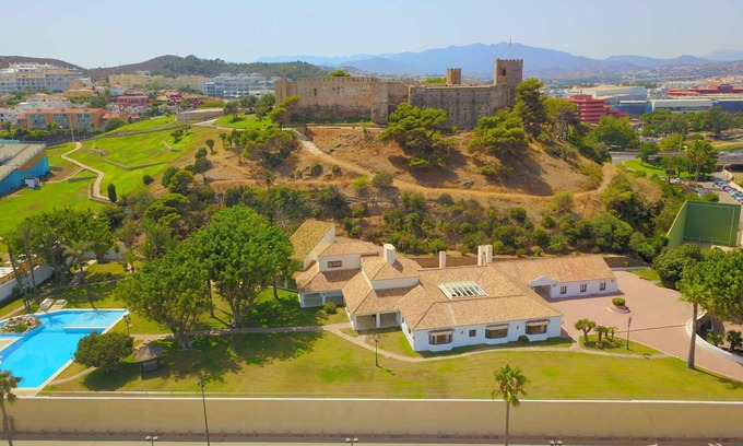 Fuengirola House | Castle Beach House. Luxury beachfront villa