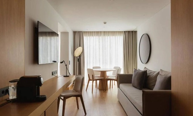 Sao Jorge de Arroios Hotel | Castle Glimpses, Magical Light Show & Pool Bliss—Your Lisbon Retreat Awaits