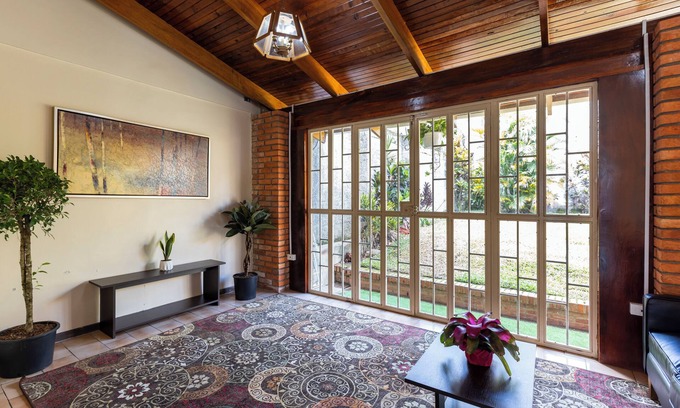 Pavas Bed & Breakfast | Cata Bed Breakfast