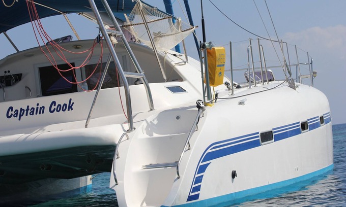 Lavrio Boat Rental | Catamaran cruise with skipper and hostess