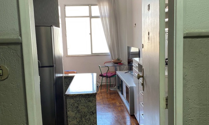 Catete Apartment | Catete apartment in the South zone of Rio de Janeiro