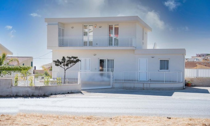 Cava dʼAliga Apartment | Cava D'ALiga