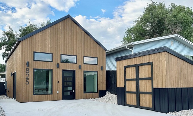 Sheridan Cabin | Cedar & Stone Cabin