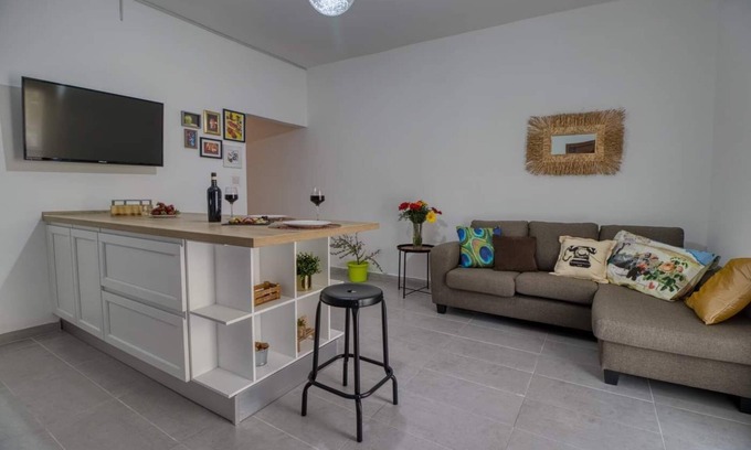Pieta Apartment | Central Malta 4 bedrooms, n4 bathrooms - Msida, Valletta, Sliema
