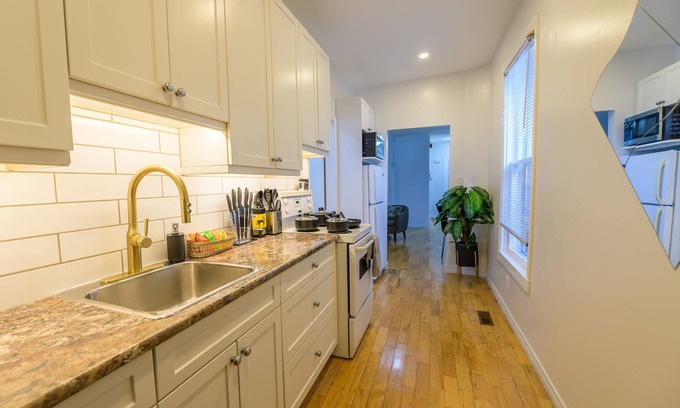 Winnipeg Apartment | Central-Peg The Heart of It All