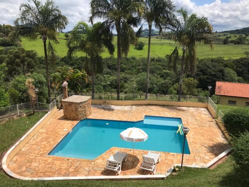 Ouro Fino House | Chácara das Palmeiras - Piscina, Churrasqueira e Campo