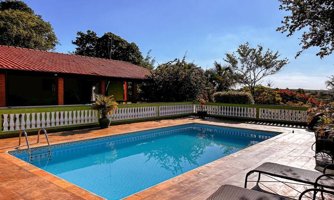 Salto Cottage | Chácara Iracema com lazer completo e Wi-Fi