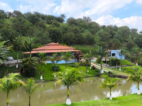 Bueno Brandao House | Chácara Sonho Verde