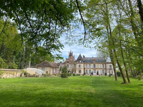 Thomery Hotel | Château de Rosa Bonheur