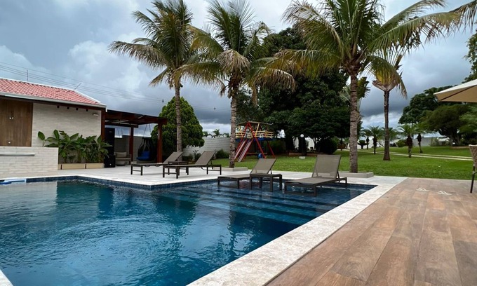 Limeira House | CHACARA ZANCHETTA HEATED SWIMMING POOL BEACH TENNIS WOOD-BURNING FIREPLACE AND ECOLOGY