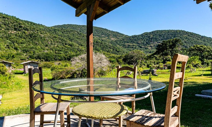 Rio Vermelho Sul Ski Chalet | Chalé aconchegante para descanso e relaxar FDU006