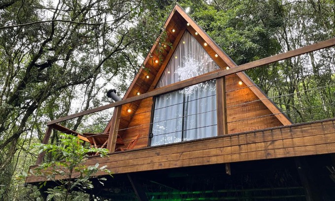 Garibaldi Ski Chalet | Chalé da Roça - Garibaldi