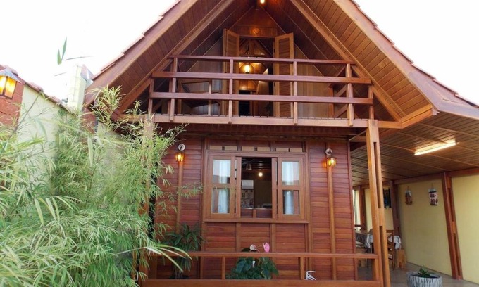 Sao Joao Ski Chalet | Chalé Paraíso com piscina privativa em Brotas SP