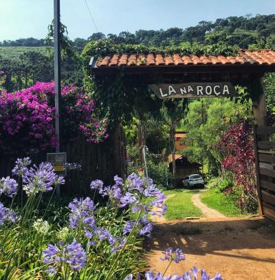 Costas House | Chalés Lá na Roça