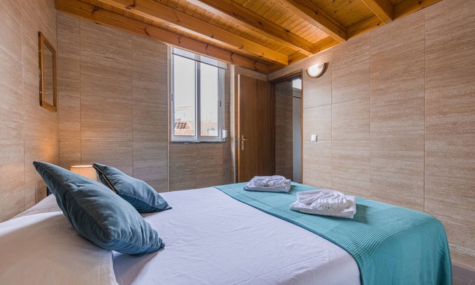 Azambuja House | Chale Bela in Setubal