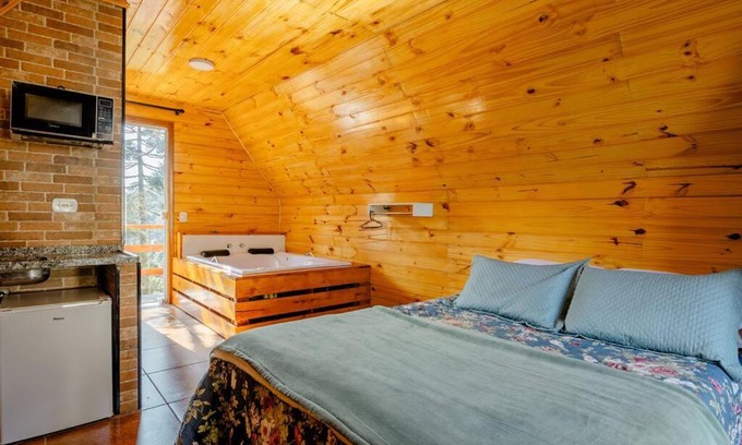 Vila Inglesa House | Chale com hidromassagem Casa Papai Noel