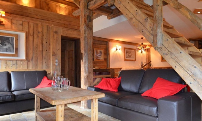 Reberty Ski Chalet | Chalet, 10m from ski slopes, view mountain, fitness, sauna, balcony, fireplace or stove, tv