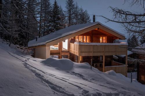Saas-Fee Ski Chalet | Chalet Adler