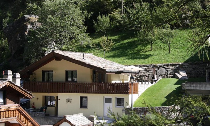 Eisten Apartment | Chalet Bodenbrücke