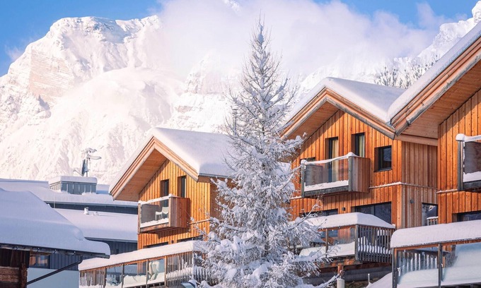 Steinach am Brenner Ski Chalet | Chalet by the ski lift with balcony and sauna