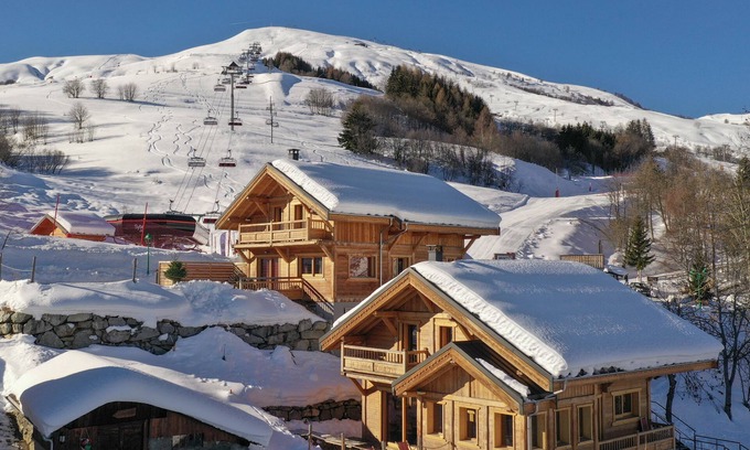 Le Corbier Ski Chalet | Chalet de standing 4* au pied des pistes 5chambres 5sdb : L'Etoile Polaire