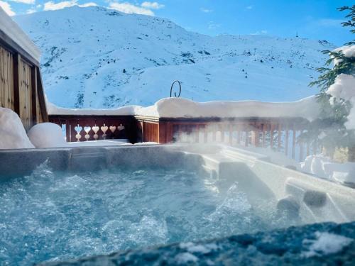 Les Bruyeres Ski Chalet | Chalet Delphine