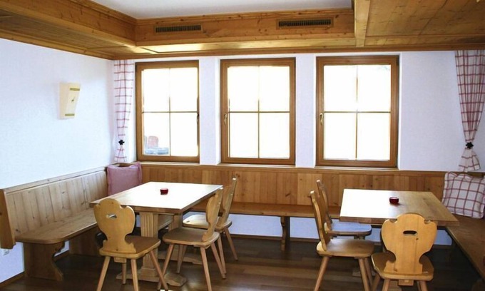 Fiss House | Chalet in Fiss with Panoramic Mountain Views