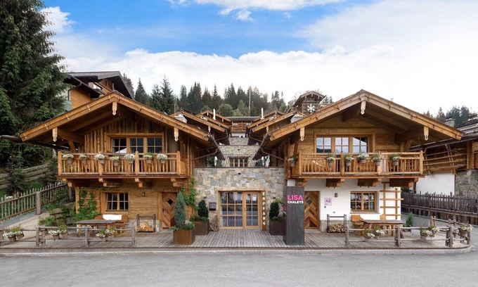 Flachau Ski Chalet | Chalet in Flachau with sauna