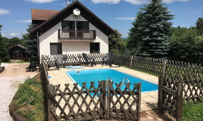 Levinska Olesnice House | Chalet in Levínská Ole near Giant Mountains