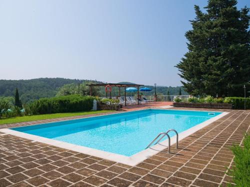 Montaione Apartment | Chalet in Tuscany with Pool and Scenic Views
