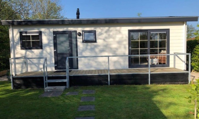 Hippolytushoef Ski Chalet | Chalet in Wiringherlant near the Coast