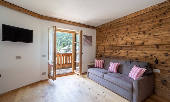 Vodo Cadore Apartment | CHALET INES - Studio Apartment 3