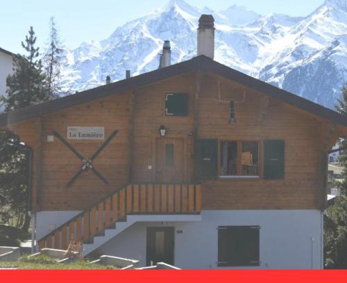 Graechen Apartment | Chalet La Lumiere by Alte Bock