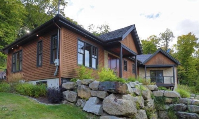 Saint-Faustin-Lac-Carre Cottage | Chalet Le 121 - Your home away from home!