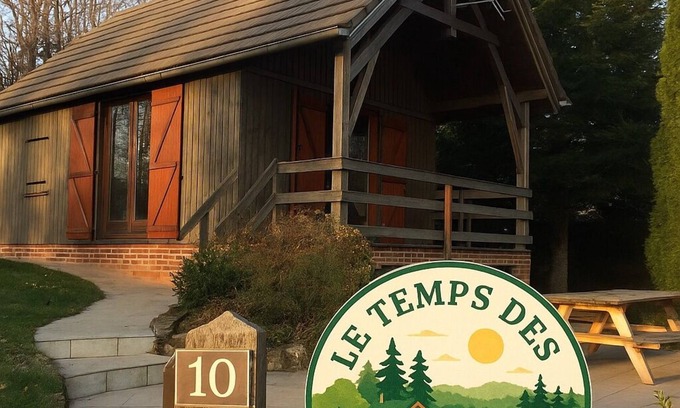 Moux-en-Morvan Ski Chalet | CHALET LE TEMPS DES SETTONS LAKE VIEW
