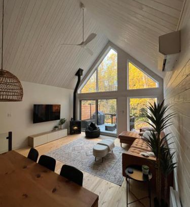 L'Anse-Saint-Jean Ski Chalet | Chalet Les 3 Versants Mont-Edouard 38A