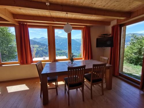 Mase House | Chalet Mélèze in sonniger Lage mit schönem Ausblick , für 6 Personen
