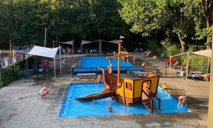 Udenhout Cottage | Chalet Near Loonse and Drunense Duinen