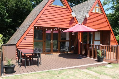 Martin Apartment | Chalet Number 9 Kingsdown Holiday Park