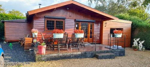 Somme-Leuze Ski Chalet | Chalet Nutons